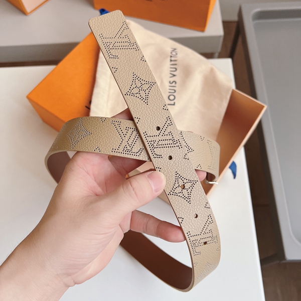 ルイヴィトンベルト細部ディテール